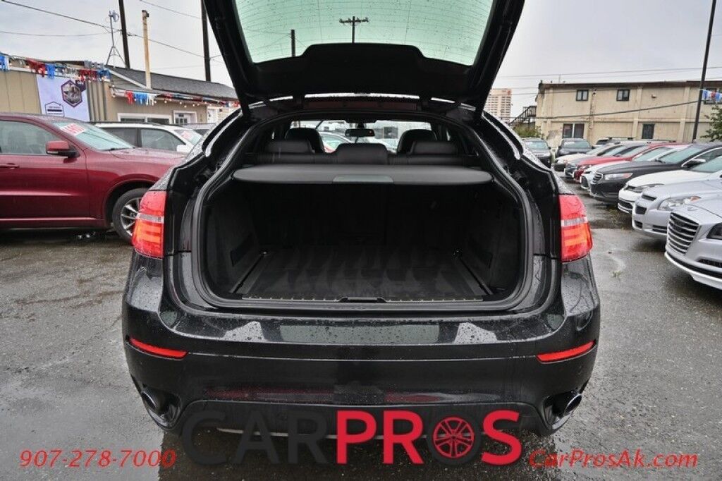 2014 BMW X6 xDrive35i - 3.0L Turbo - Automatic - All Wheel Drive - Front Leather Heated Seats w/ Heated Steering Wheel - 2nd Row Heated Seats - Fog Lights - Keyless Entry & Start - Backup Camera - Sunroof Anchorage AK