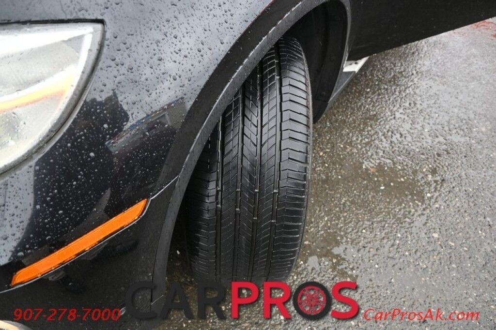 2014 BMW X6 xDrive35i - 3.0L Turbo - Automatic - All Wheel Drive - Front Leather Heated Seats w/ Heated Steering Wheel - 2nd Row Heated Seats - Fog Lights - Keyless Entry & Start - Backup Camera - Sunroof Anchorage AK