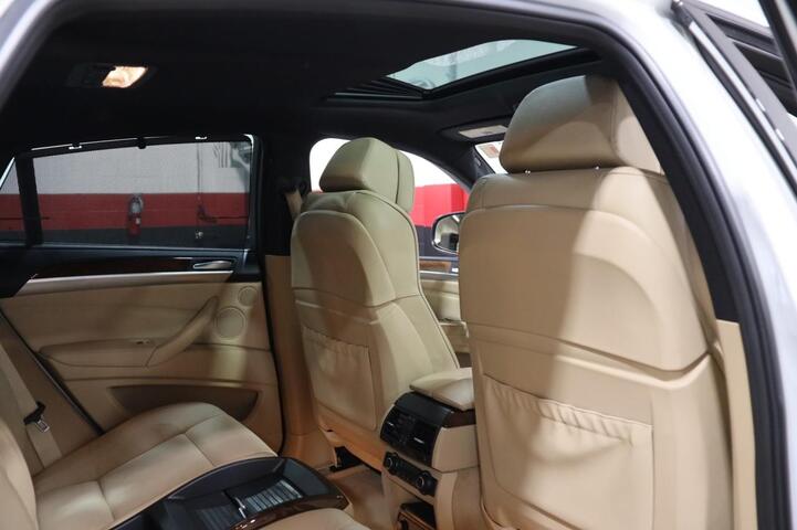 2014 BMW X6 xDrive50i M Sport Performance 4dr Suv Chicago IL