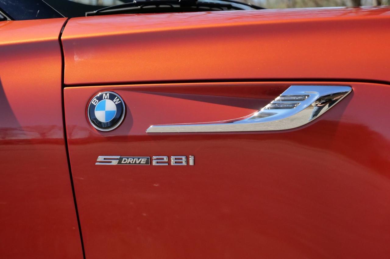 2014 BMW Z4 sDrive28i Roadster / M Sport / Hyper Orange Package! Lincolnton NC