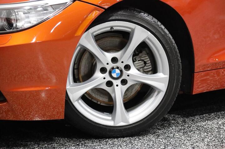 2014 BMW Z4 sDrive28i Sport Hyper Orange Edition 2dr Roadster Chicago IL