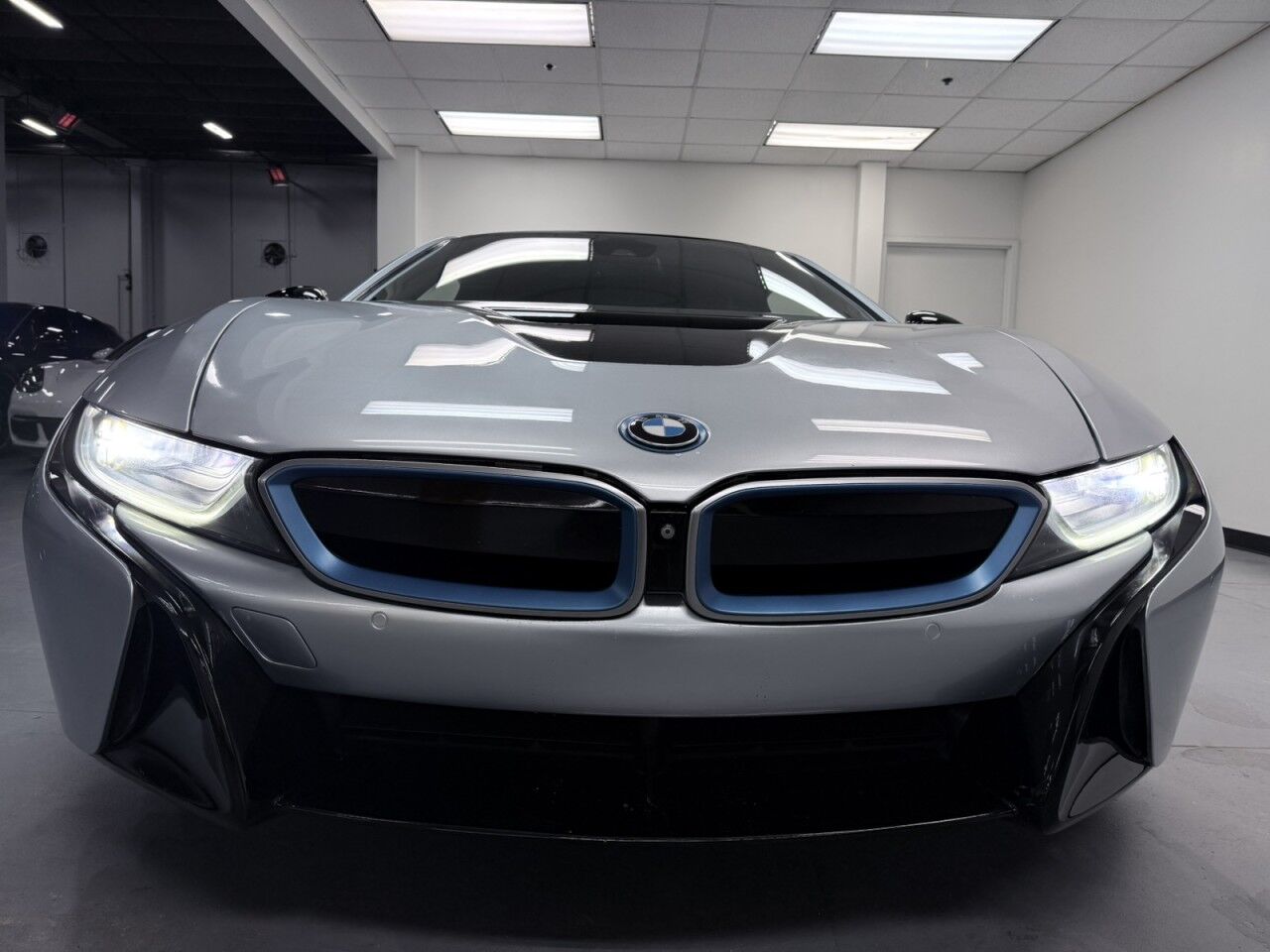 2014 BMW i8