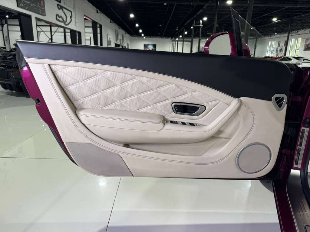 2014 Bentley Continental GT Speed Magenta Metallic paint, Mulliner Driving Specification AND MUCH MORE!! Fort Lauderdale FL