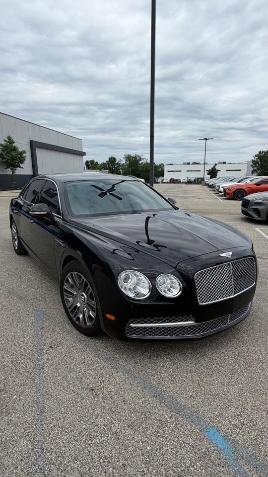 2014 Bentley Flying Spur Base