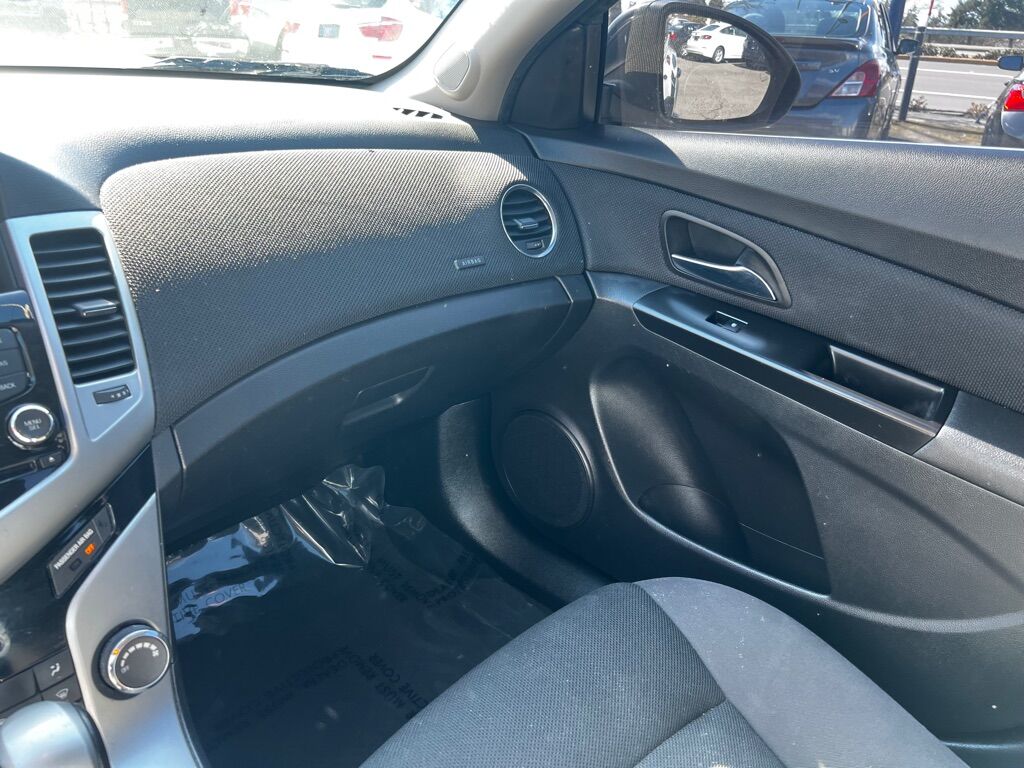 2014 CHEVROLET CRUZE 1LT AUTO Des Moines WA