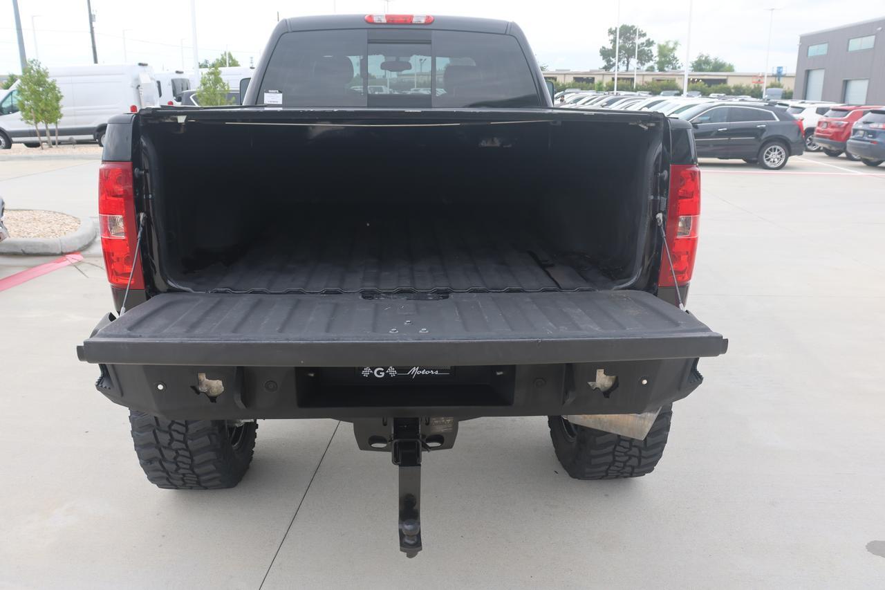 2014 CHEVROLET SILVERADO 2500 HEAVY DUTY LTZ Houston TX