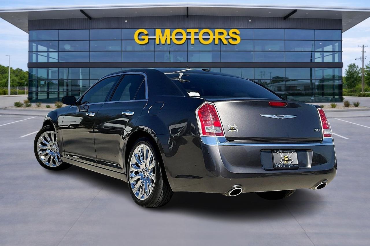 2014 CHRYSLER 300 Houston TX