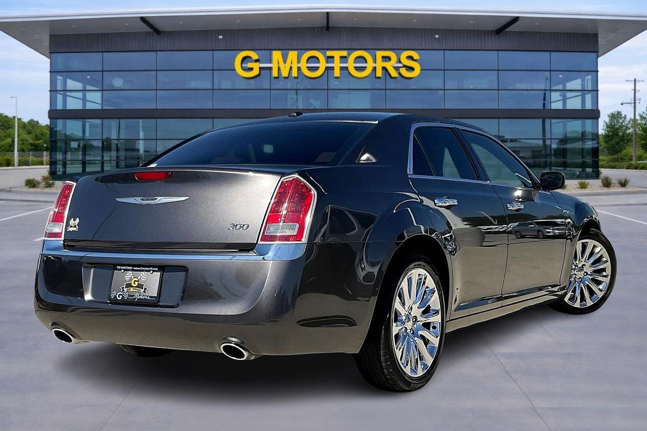 2014 CHRYSLER 300 Houston TX
