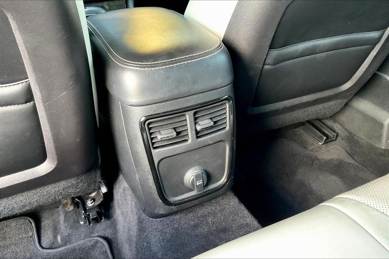 2014 CHRYSLER 300 Houston TX