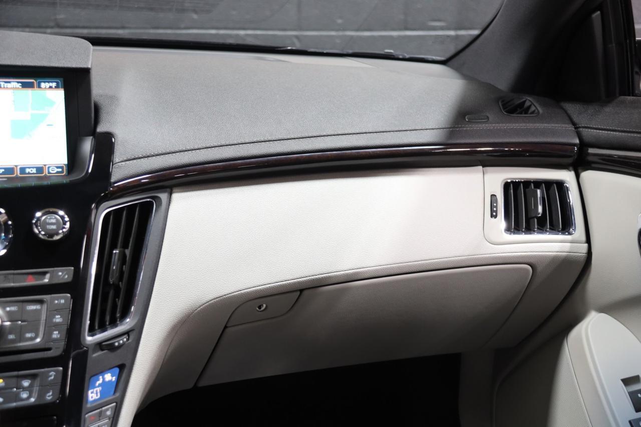 2014 Cadillac CTS-V 2dr Coupe Skokie IL