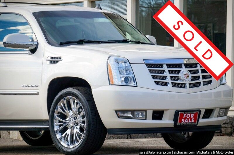 2014 Cadillac Escalade AWD Luxury Boston MA