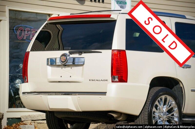 2014 Cadillac Escalade AWD Luxury Boston MA