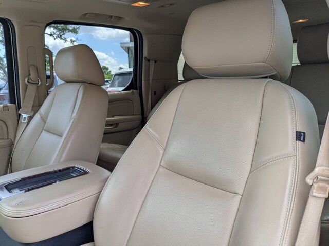 2014 Cadillac Escalade ESV Luxury