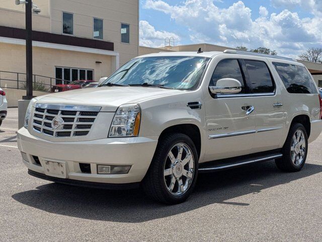 2014 Cadillac Escalade ESV Luxury