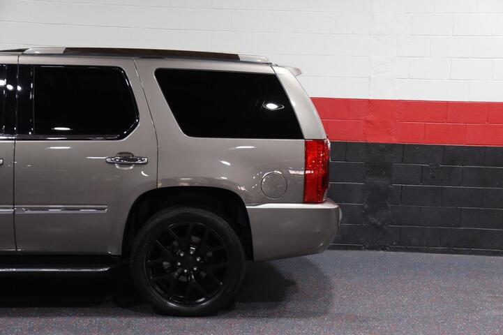 2014 Cadillac Escalade Luxury AWD 4dr Suv Chicago IL