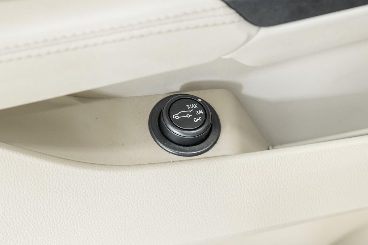 2014 Cadillac SRX LUXURY NAVIGATION PANORAMA LEATHER HEATED SEATS REAR CAMERA KEYLESS START BLUETOOTH Carrollton TX