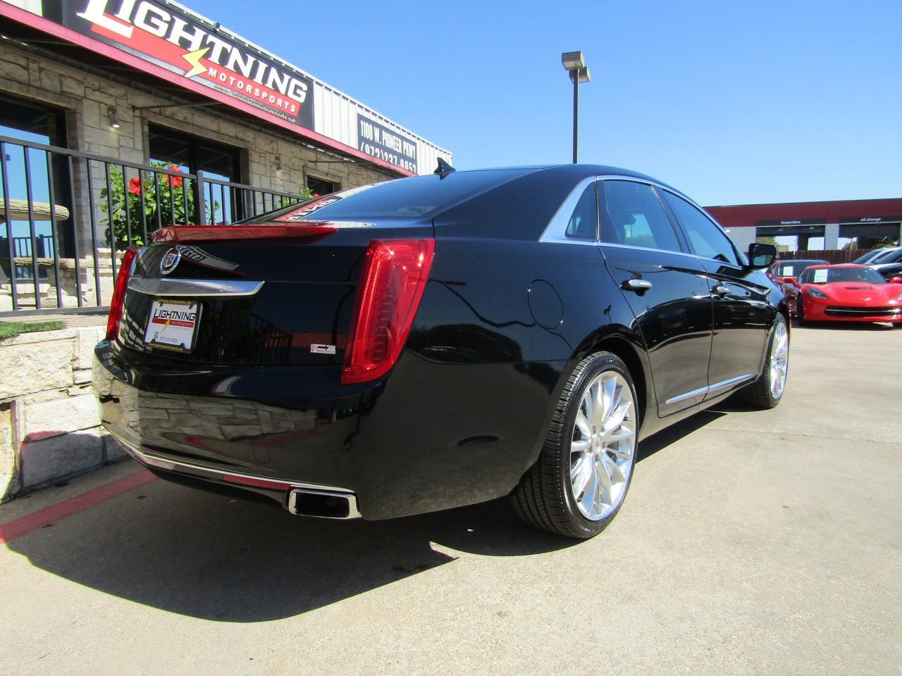2014 Cadillac XTS 4dr Sdn Platinum FWD Grand Prairie TX