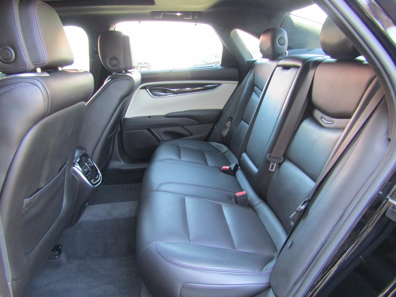 2014 Cadillac XTS 4dr Sdn Platinum FWD Grand Prairie TX