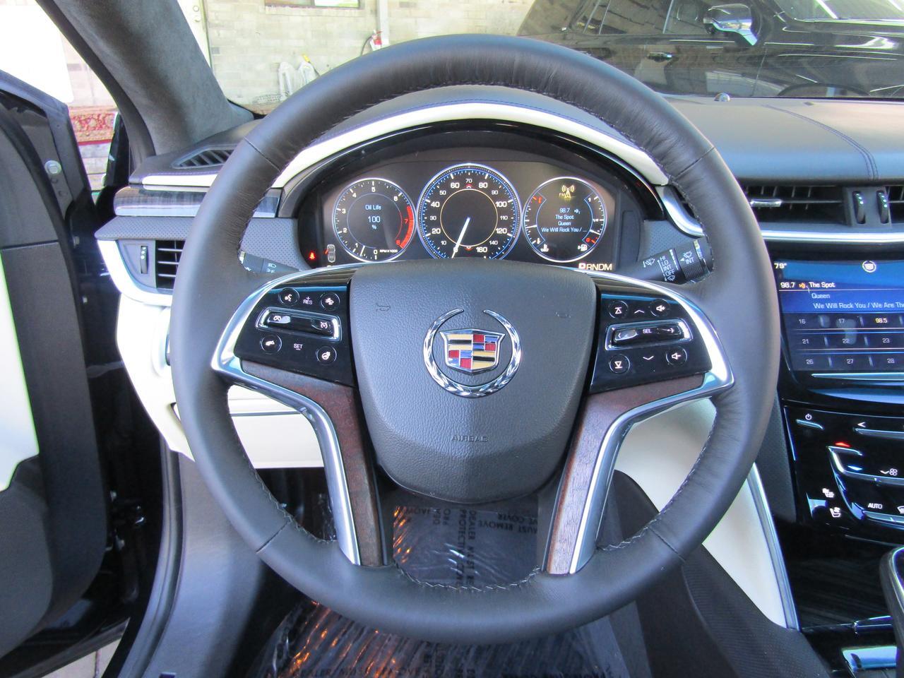 2014 Cadillac XTS 4dr Sdn Platinum FWD Grand Prairie TX