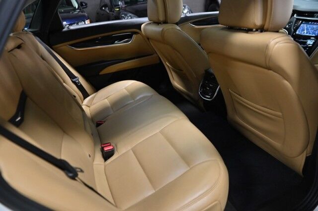 2014 Cadillac XTS Luxury 4dr Sedan Chicago IL