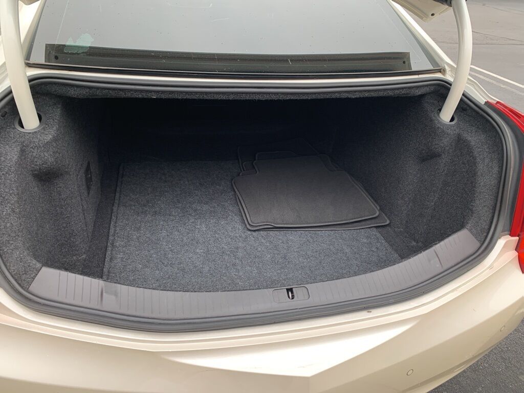2014 Cadillac XTS Luxury Green Bay WI