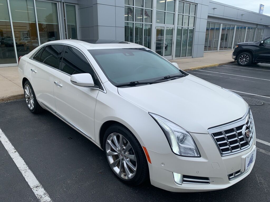 2014 Cadillac XTS Luxury Green Bay WI