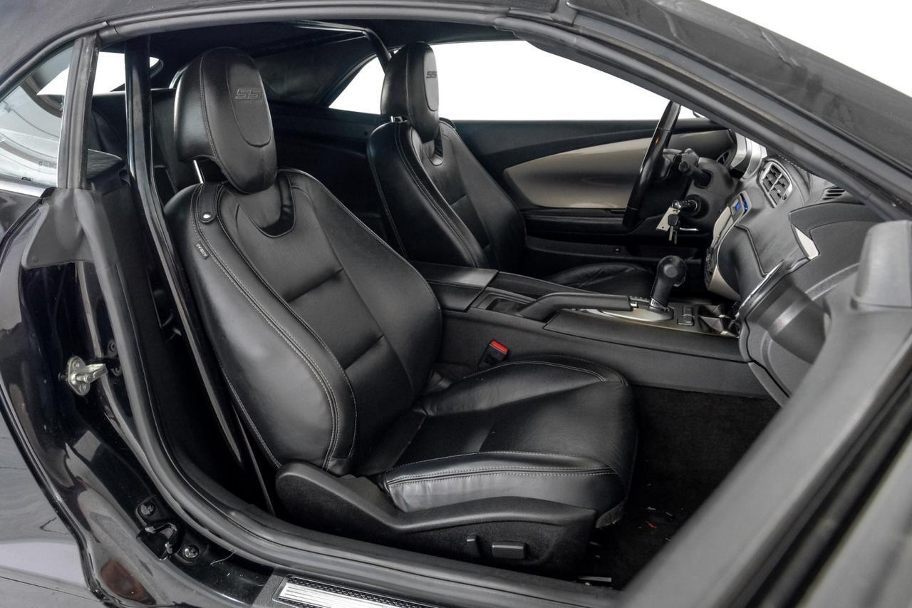 2014 Chevrolet Camaro Convertible 2SS AUTOMATIC HEADUP DISPLAY LEATHER HEATED SEATS REAR CAMERA PADDLE SHIFTERS Carrollton TX