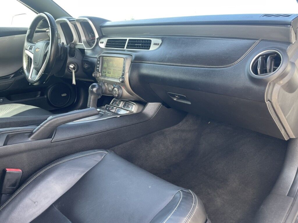 2014 Chevrolet Camaro LT~LOW MILES~BLIND SPOT WARNING~BLIND SPOT WARNING~CURTAIN AIRBAGS~LEATHER SEATS~PREMIUM SOUND SYSTEM~LIMITED SLIP DIFFERENTIAL Sarasota FL