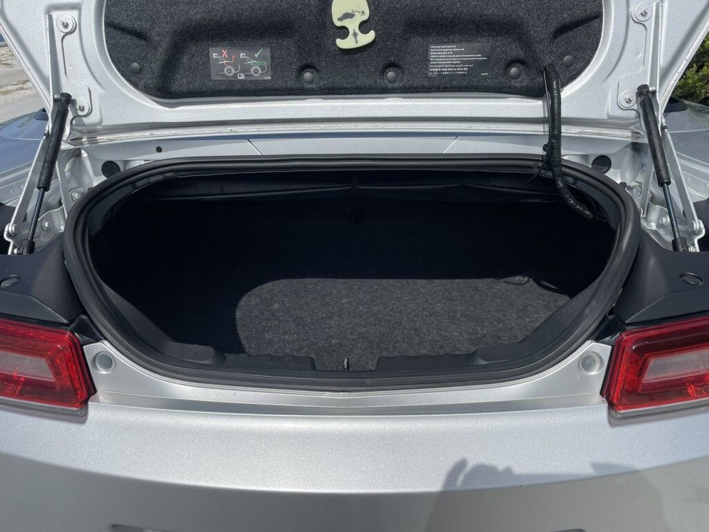 2014 Chevrolet Camaro LT~LOW MILES~BLIND SPOT WARNING~BLIND SPOT WARNING~CURTAIN AIRBAGS~LEATHER SEATS~PREMIUM SOUND SYSTEM~LIMITED SLIP DIFFERENTIAL Sarasota FL