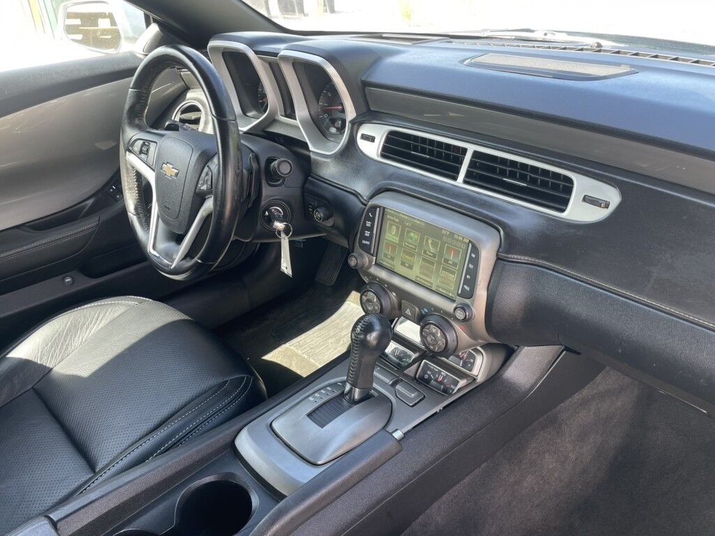2014 Chevrolet Camaro LT~LOW MILES~BLIND SPOT WARNING~BLIND SPOT WARNING~CURTAIN AIRBAGS~LEATHER SEATS~PREMIUM SOUND SYSTEM~LIMITED SLIP DIFFERENTIAL Sarasota FL