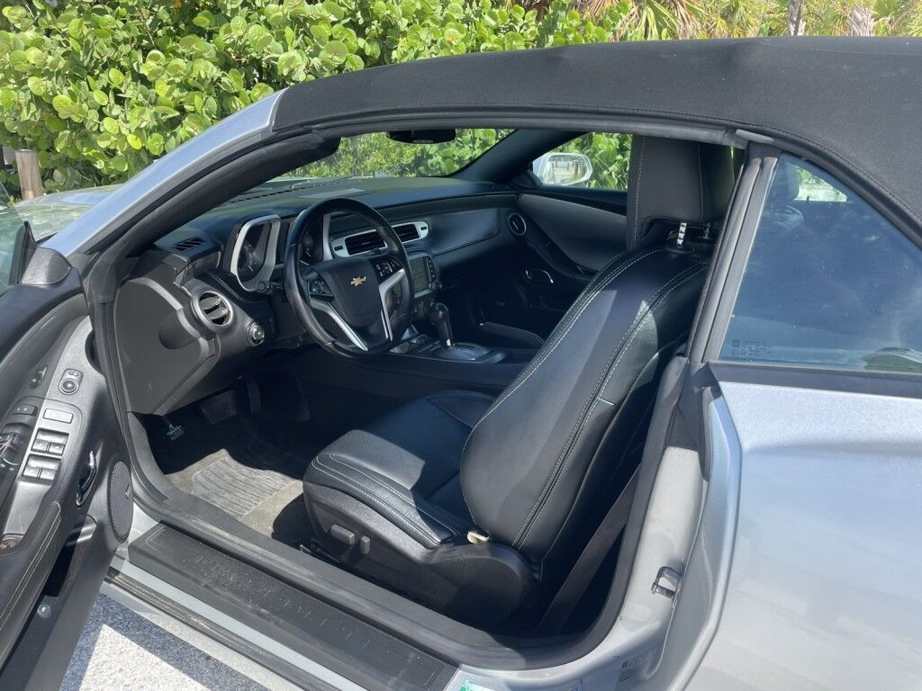 2014 Chevrolet Camaro LT~LOW MILES~BLIND SPOT WARNING~BLIND SPOT WARNING~CURTAIN AIRBAGS~LEATHER SEATS~PREMIUM SOUND SYSTEM~LIMITED SLIP DIFFERENTIAL Sarasota FL