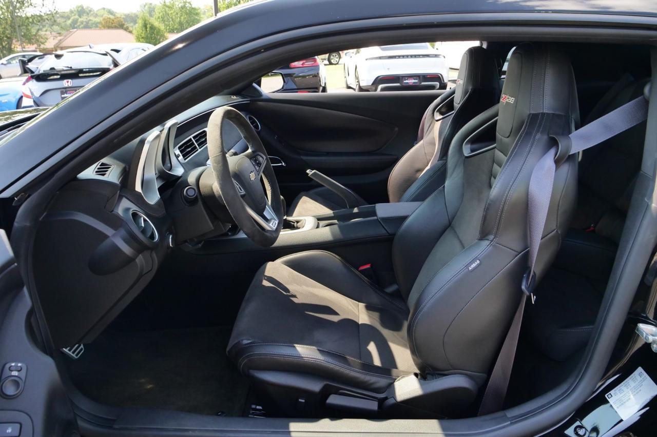 2014 Chevrolet Camaro Z/28 / Whipple Supercharger / Carbon Ceramic Brakes! Lincolnton NC