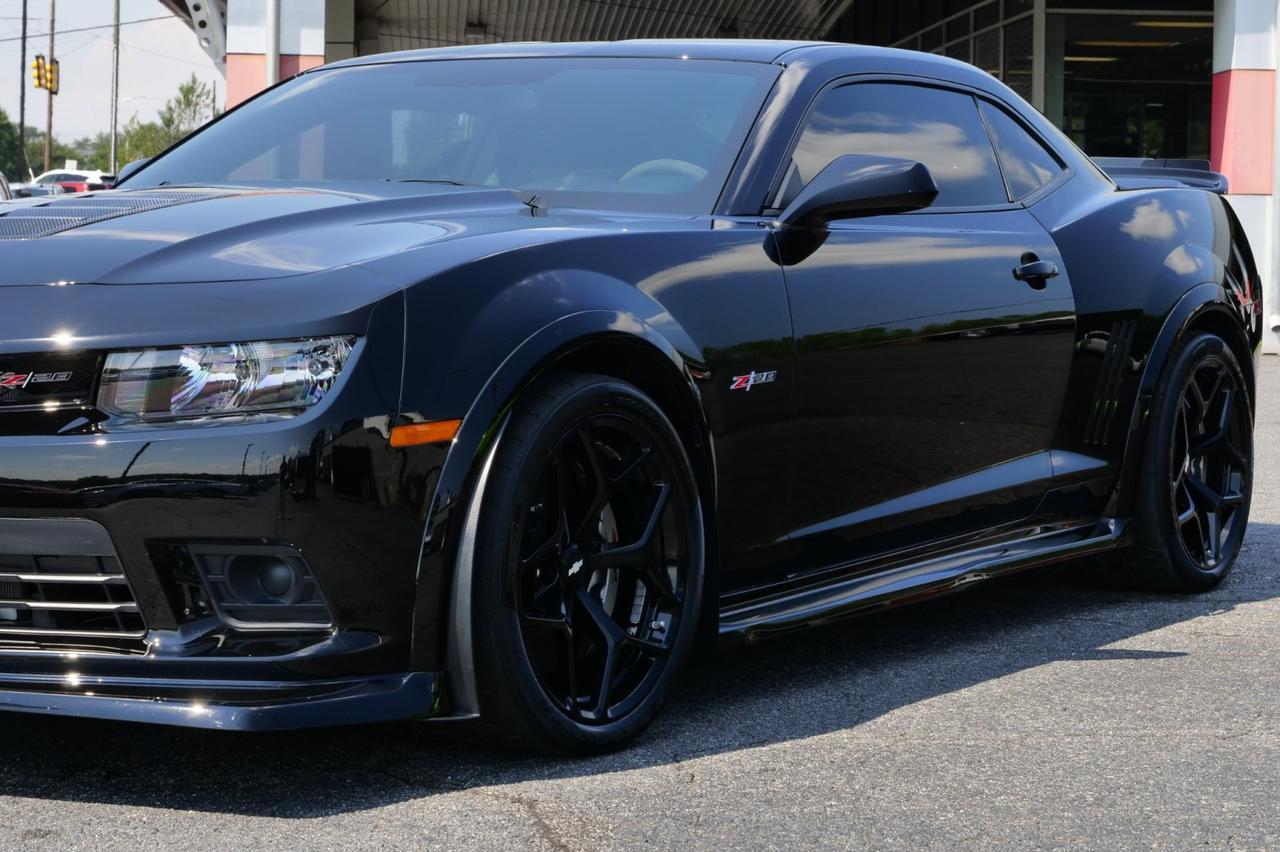 2014 Chevrolet Camaro Z/28 / Whipple Supercharger / Carbon Ceramic Brakes! Lincolnton NC