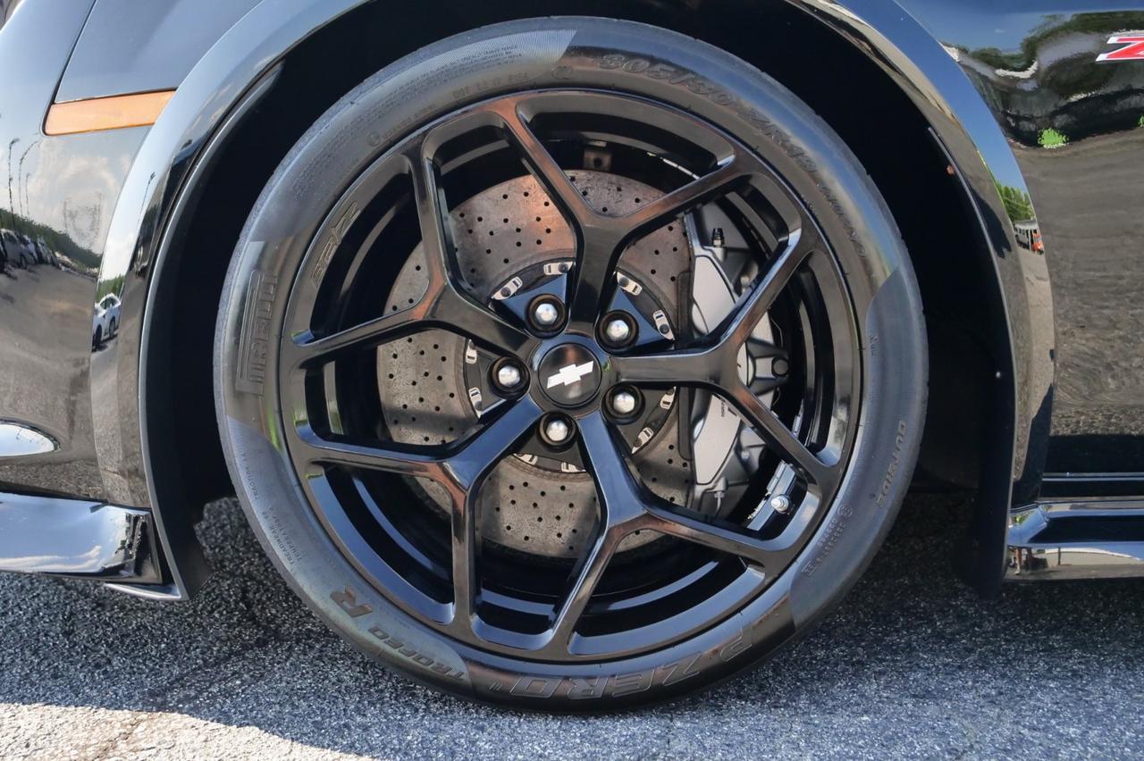 2014 Chevrolet Camaro Z/28 / Whipple Supercharger / Carbon Ceramic Brakes! Lincolnton NC
