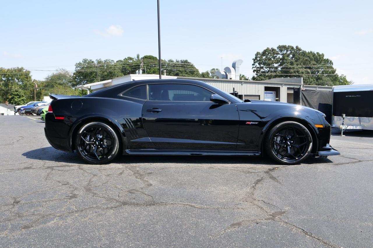 2014 Chevrolet Camaro Z/28 / Whipple Supercharger / Carbon Ceramic Brakes! Lincolnton NC