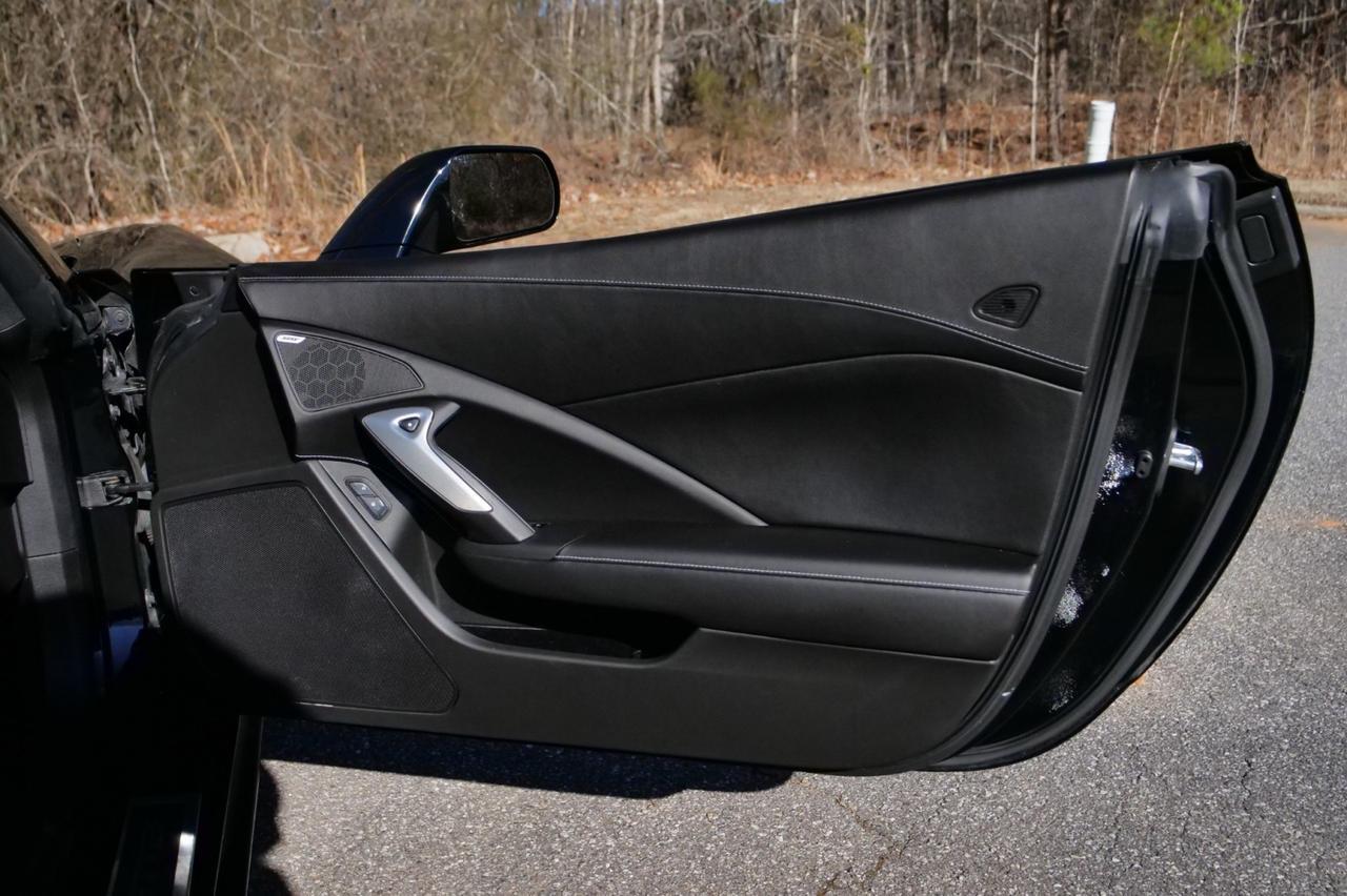 2014 Chevrolet Corvette Stingray 2LT / Vented Seats / 6.2L V8 / Bose Audio! Lincolnton NC