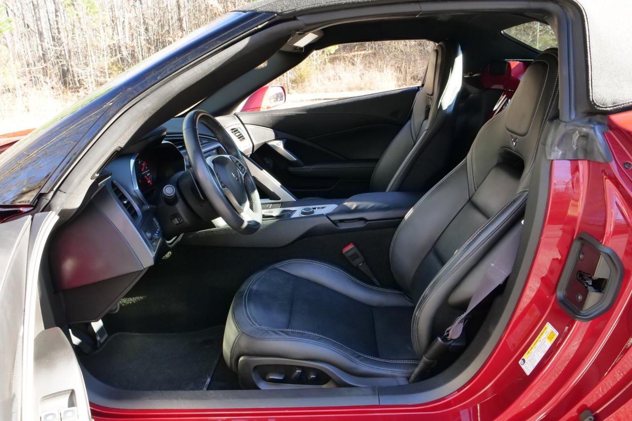 2014 Chevrolet Corvette Stingray Convertible 2LT / 6.2L V8 / Performance Exhaust! Lincolnton NC