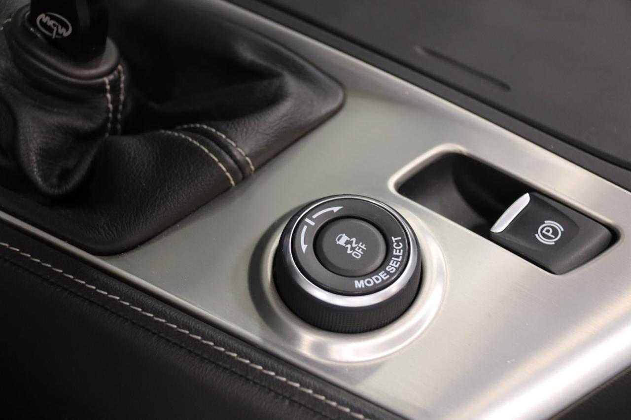 2014 Chevrolet Corvette Stingray Z51 2LT 7-Speed Manual 2dr Convertible Skokie IL