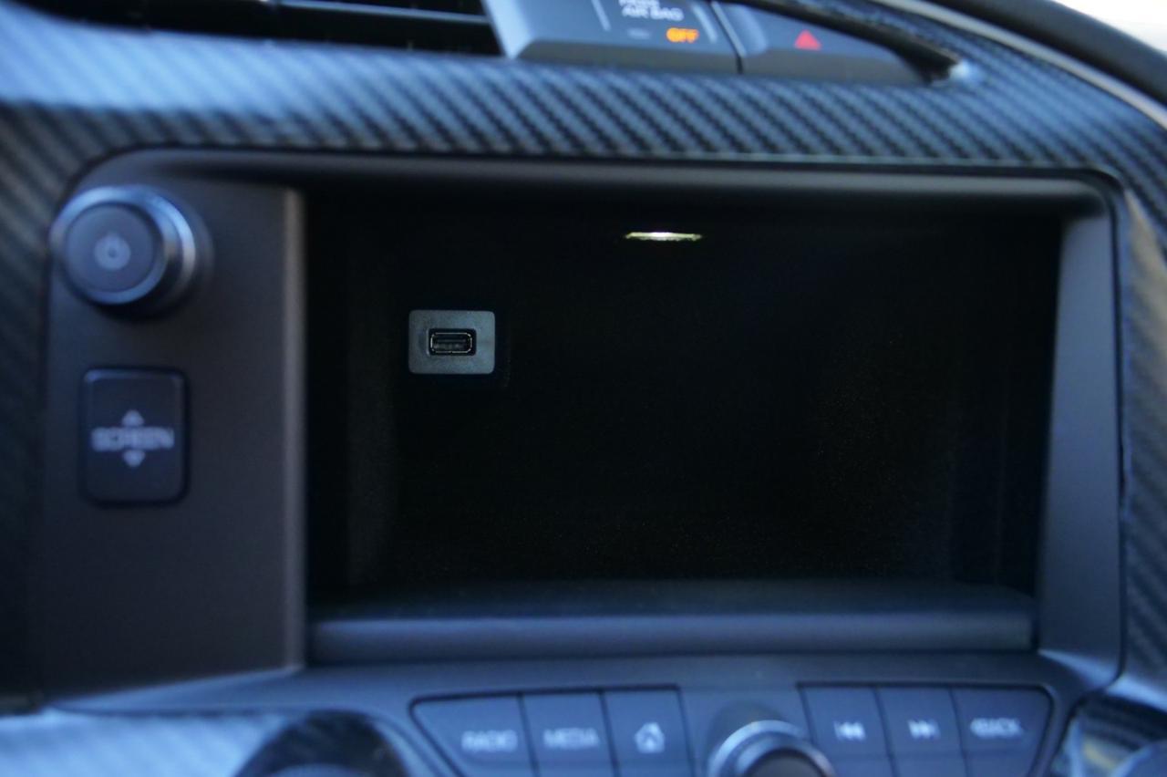 2014 Chevrolet Corvette Stingray Z51 2LT / Ground Effects / Performance Exhaust! Lincolnton NC