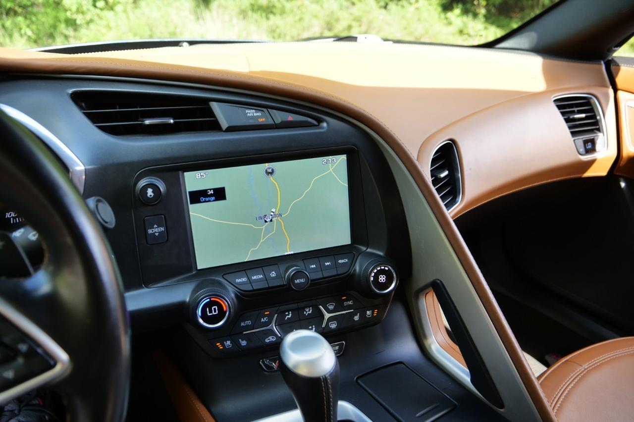 2014 Chevrolet Corvette Stingray Z51 3LT Convertible photo 8