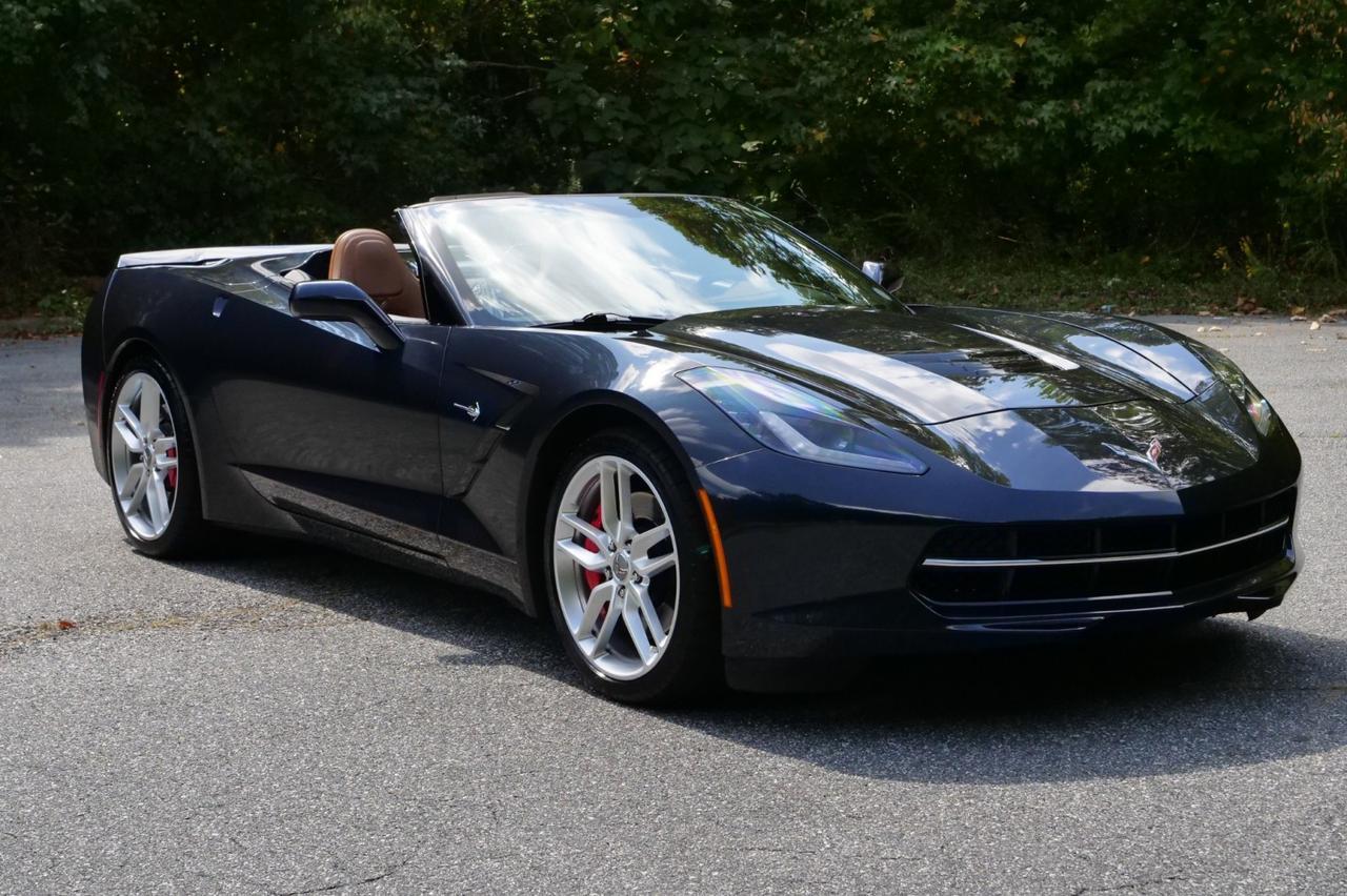 2014 Chevrolet Corvette Stingray Z51 3LT Convertible photo 4