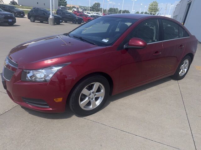 2014 Chevrolet Cruze photo 4