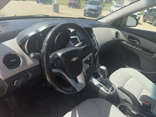 2014 Chevrolet Cruze photo 15