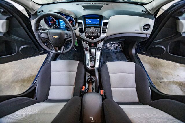 2014 Chevrolet Cruze 2LS Red Deer AB