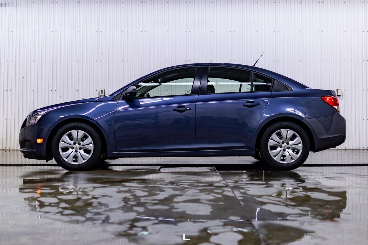 2014 Chevrolet Cruze 2LS Red Deer AB