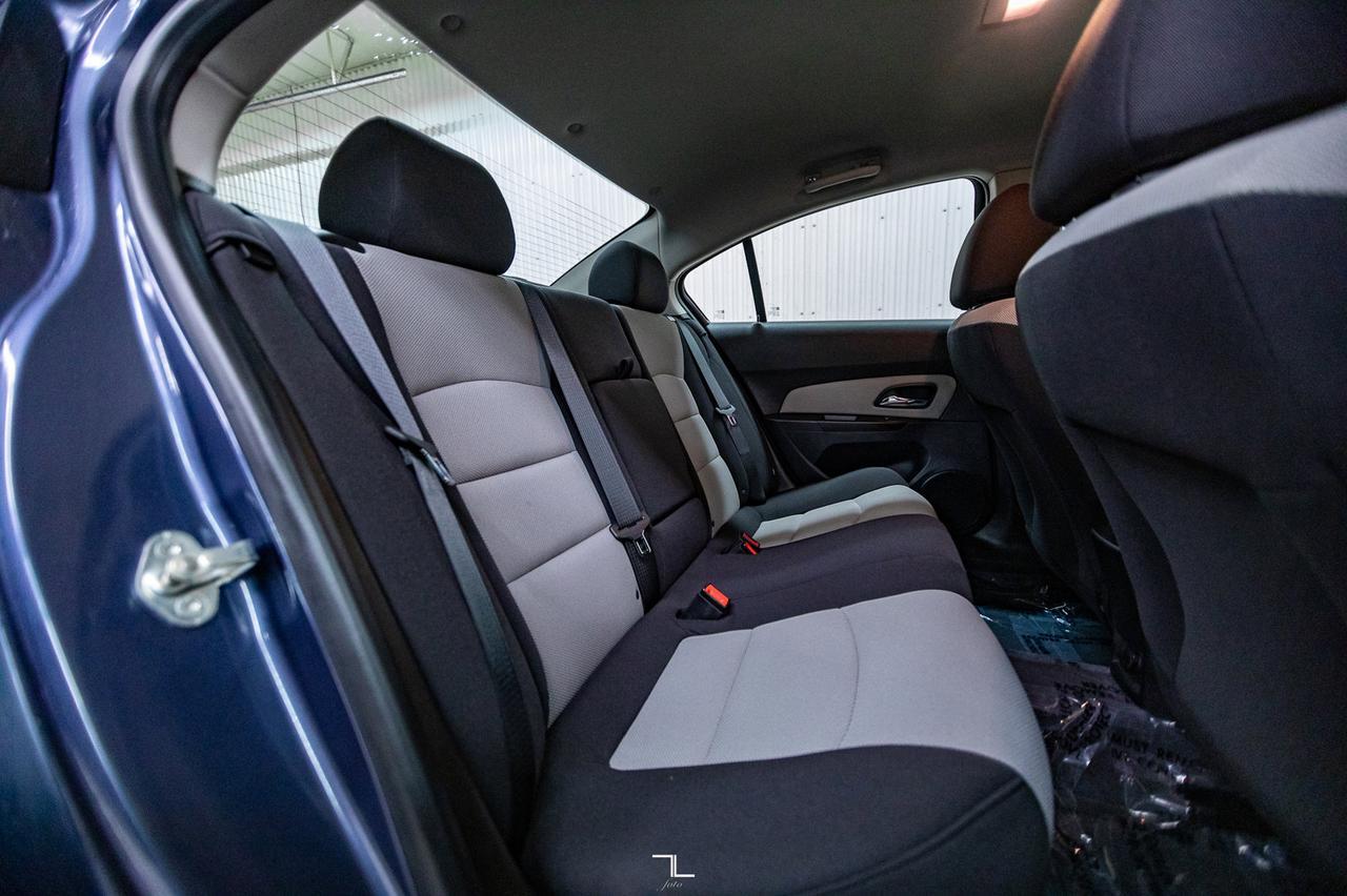 2014 Chevrolet Cruze 2LS Red Deer AB