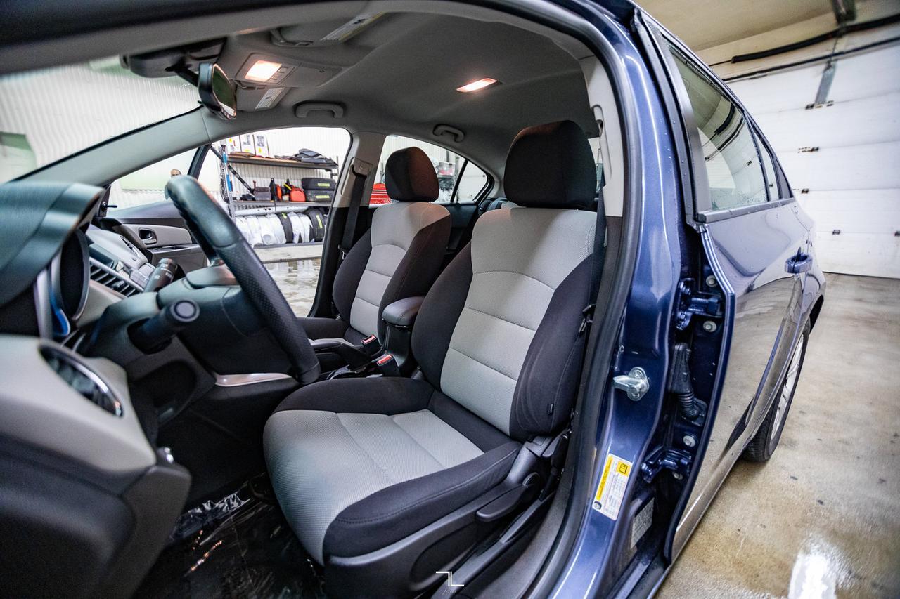 2014 Chevrolet Cruze 2LS Red Deer AB
