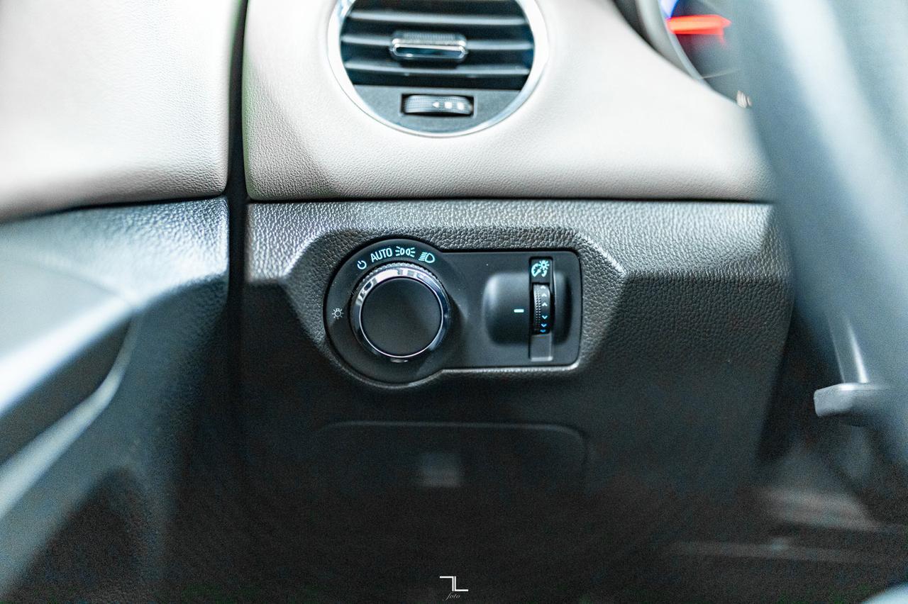 2014 Chevrolet Cruze 2LS Red Deer AB