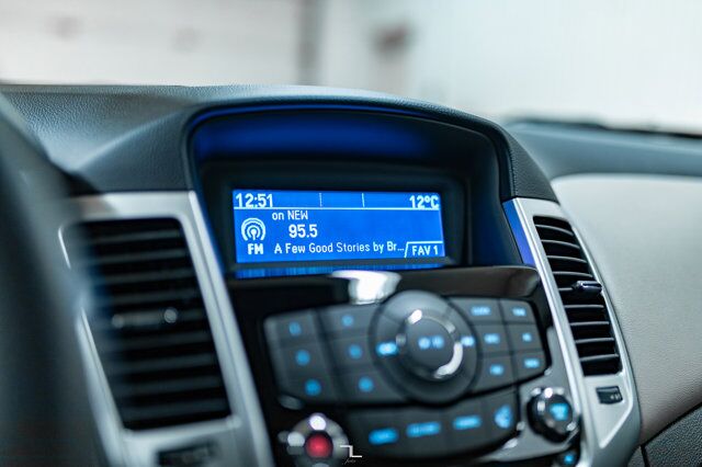 2014 Chevrolet Cruze 2LS Red Deer AB