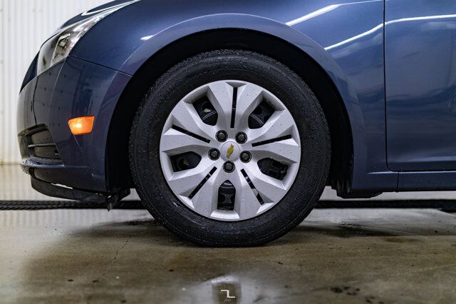 2014 Chevrolet Cruze 2LS Red Deer AB